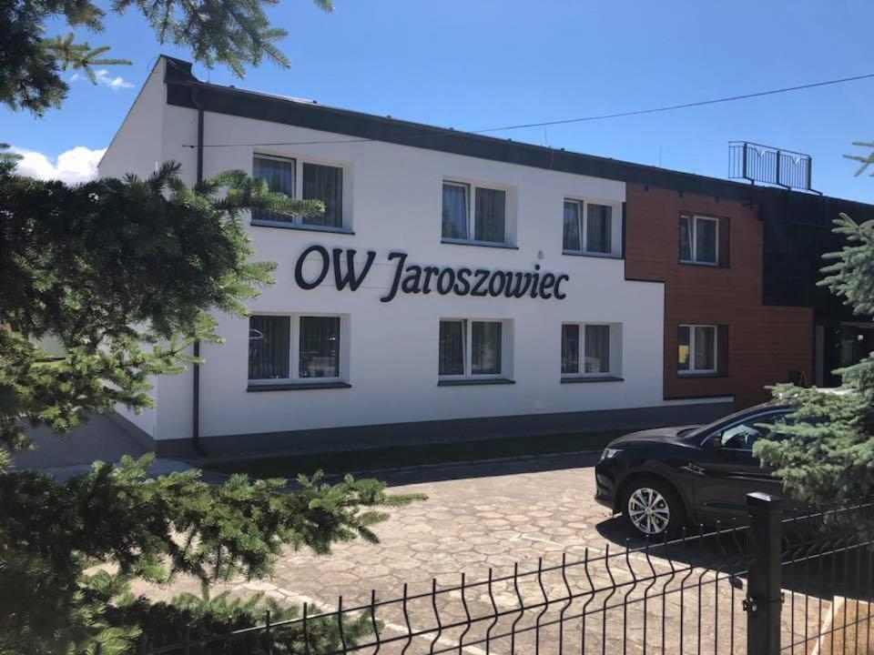 Ow Jaroszowiec Łazy Exteriör bild