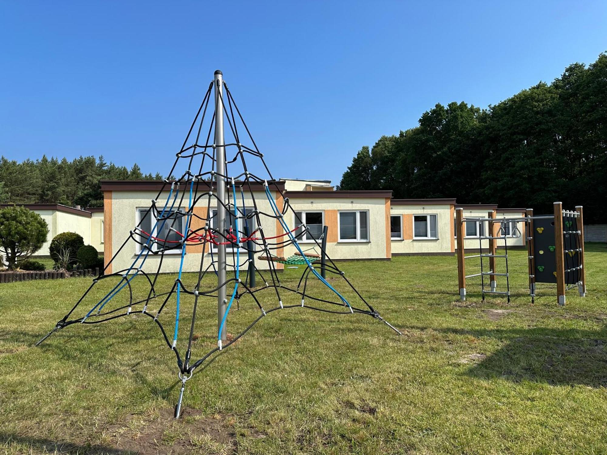 Ow Jaroszowiec Łazy Exteriör bild